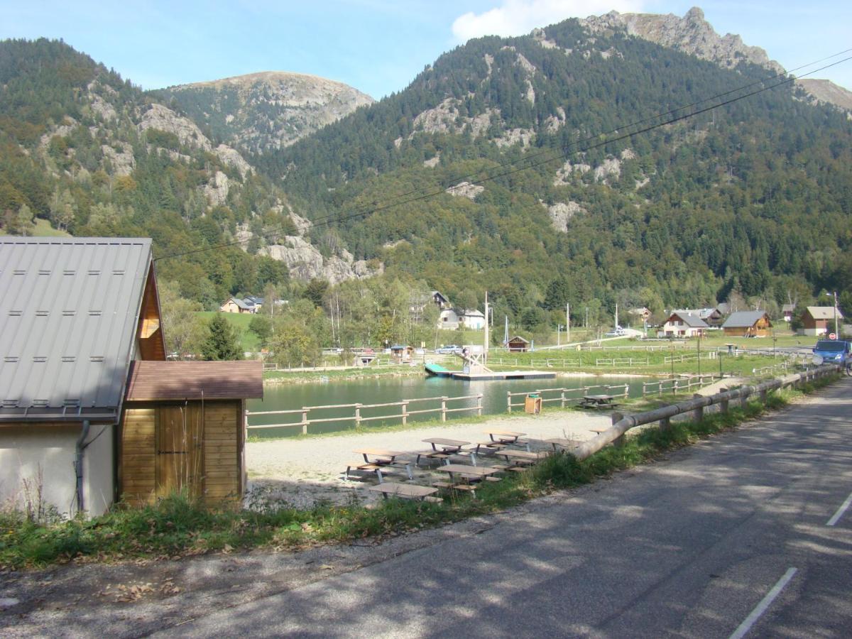 Studio Au Calme Face Aux Montagnes Dans Station De Ski La Morte Exterior foto